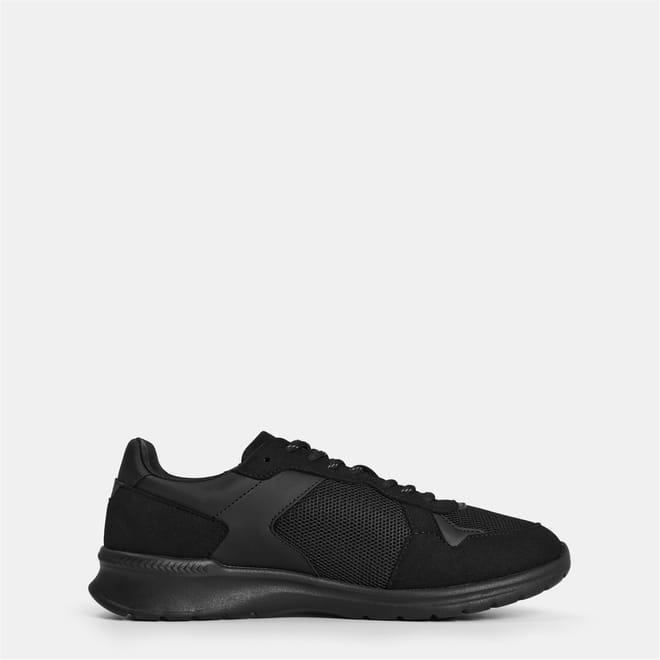 Extreme Run Low Top Sneakers