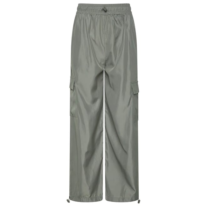 Satin Cargo