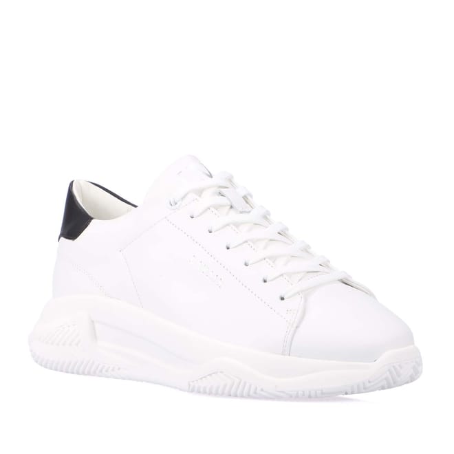 Linear 2.0 Trainers