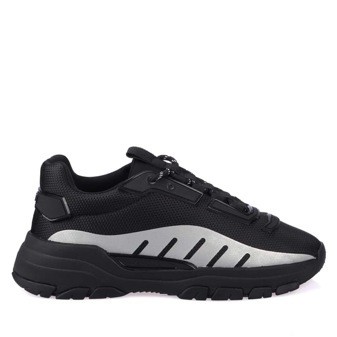 Exo Trainers