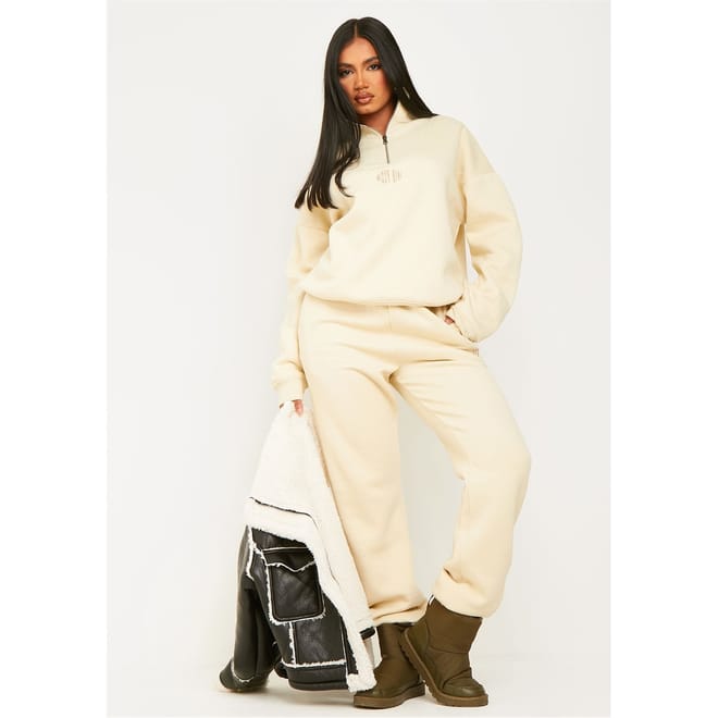 Girl Embroidered 90s Cuffed Jogger