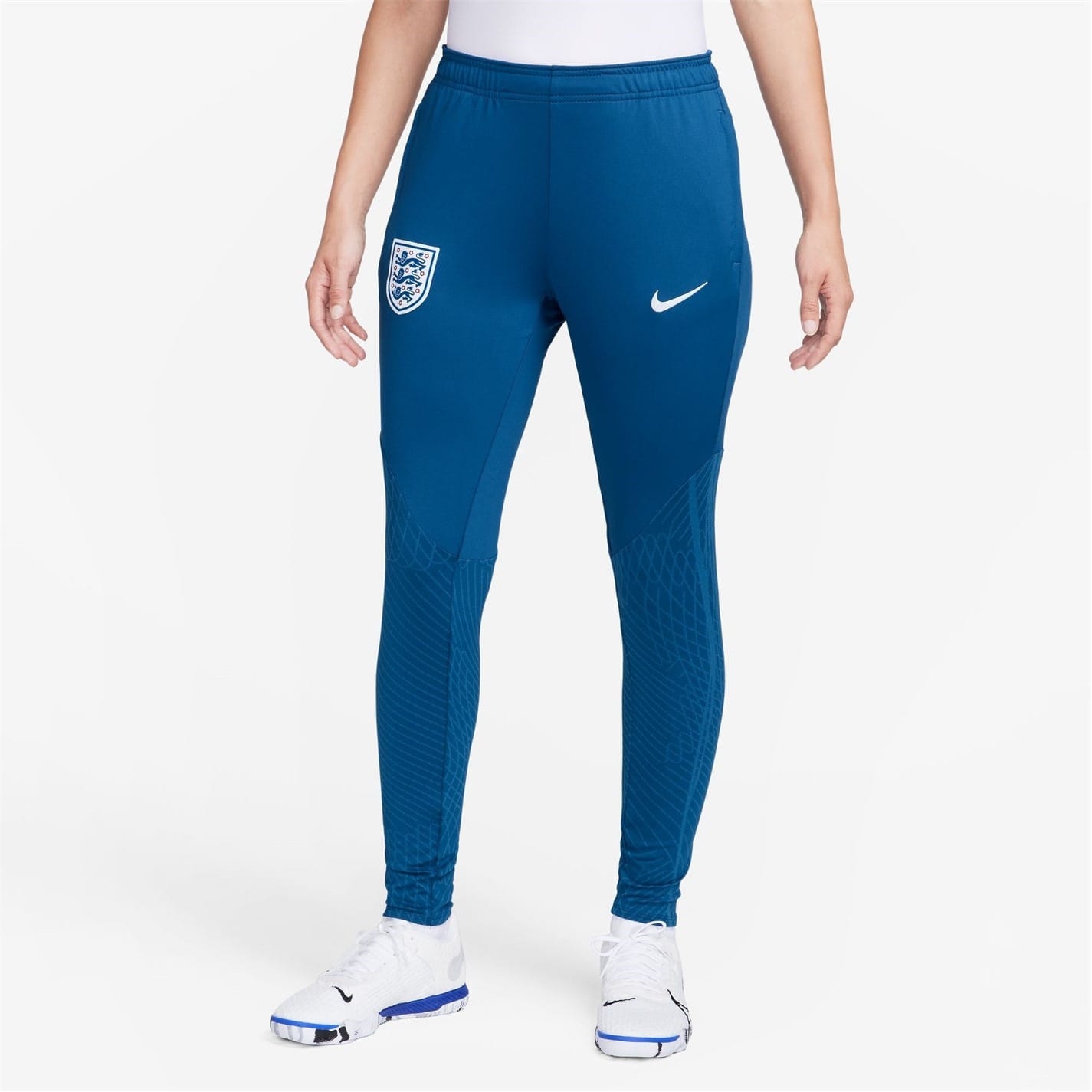 long nike tracksuit bottoms