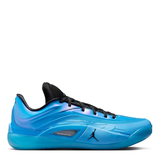 Zion 4 Low Top Sneakers