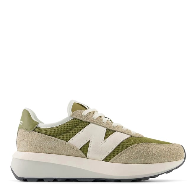 Low Top Round Toe Flat Heel Sneakers
