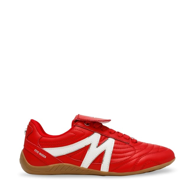 Low Top Round Toe Sneakers