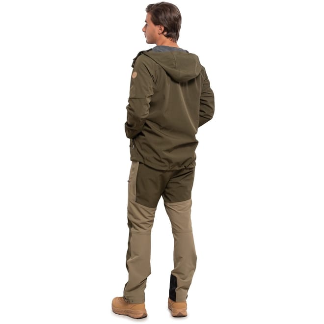 Montrose Zipped Pocket Softshell Jacket