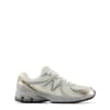 860v2 Trainers