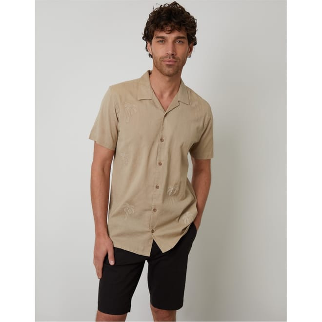 Embroidered Regular Fit Point Collar Shirt