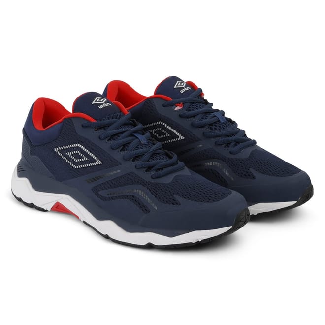 Impulsa Round Toe Trainers