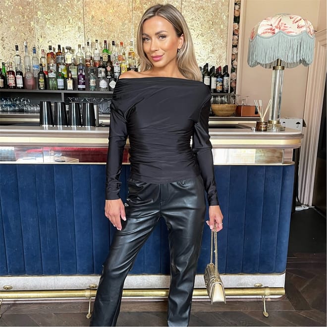 Off The Shoulder Long Sleeves Ruched Waist Top