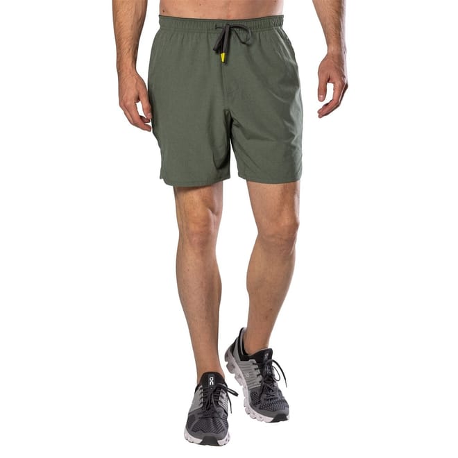 Ess Shorts 7 un