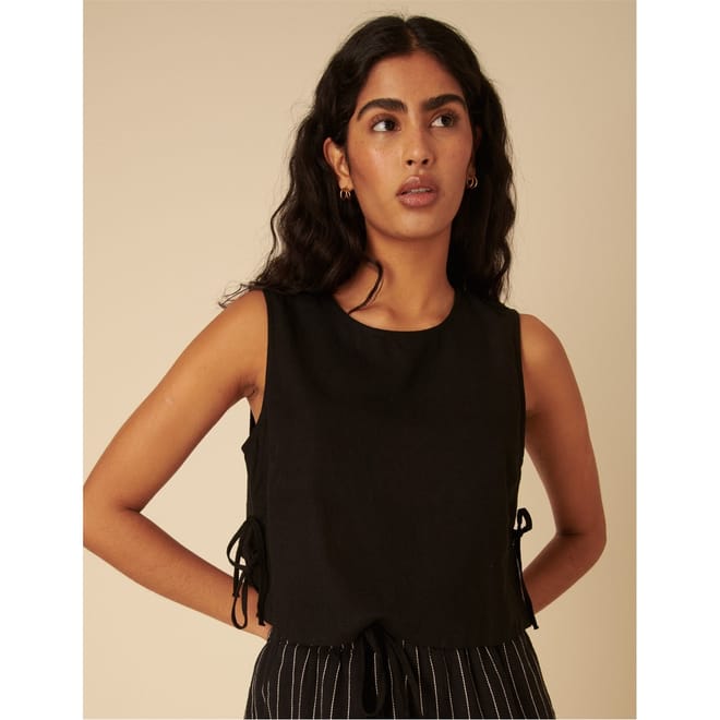 Cropped Vest