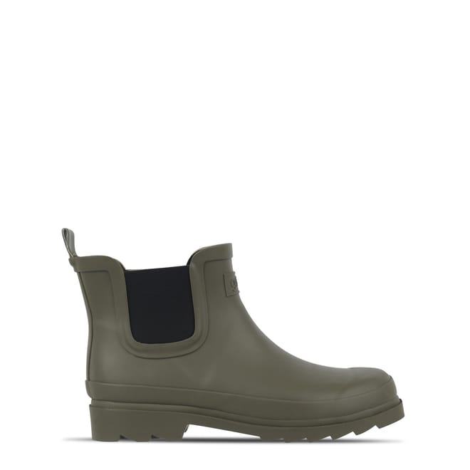 Chelsea Wellington Round Toe Boots