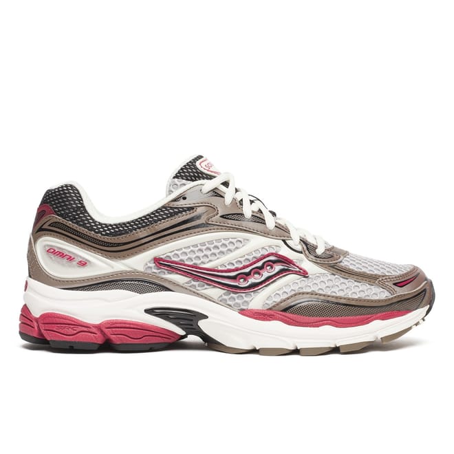 Progrid Omni 9 Round Toe Flat Heel Sneakers
