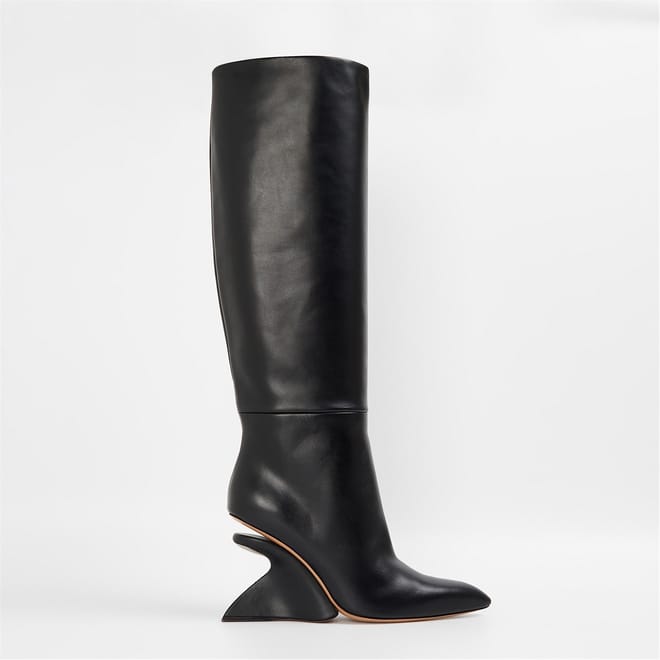Off Jug Boot