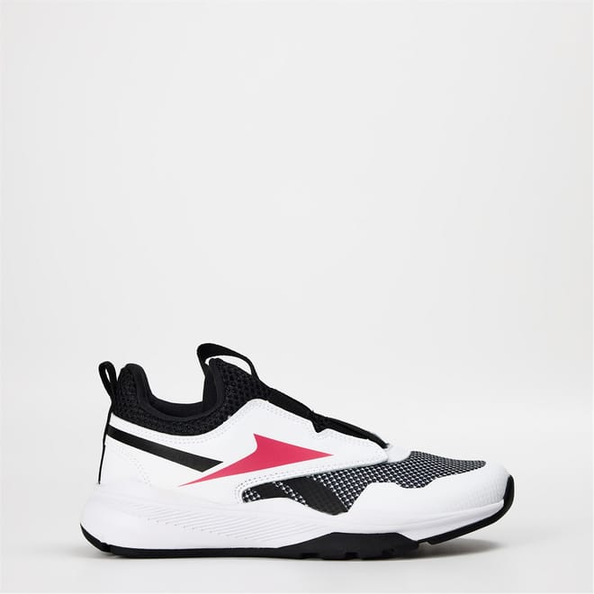 XT Sprinter Round Toe Low Top Sneakers