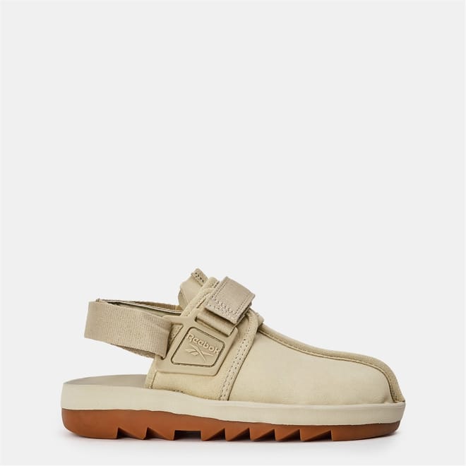 Beatnik Closed Toe Shuv Clogs