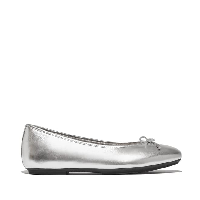 Bow Metallic Round Toe Flat Heel Pumps