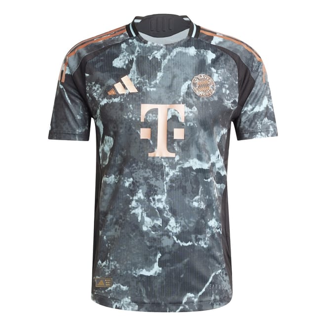Bayern Away Shirt 2025 2026 Adults