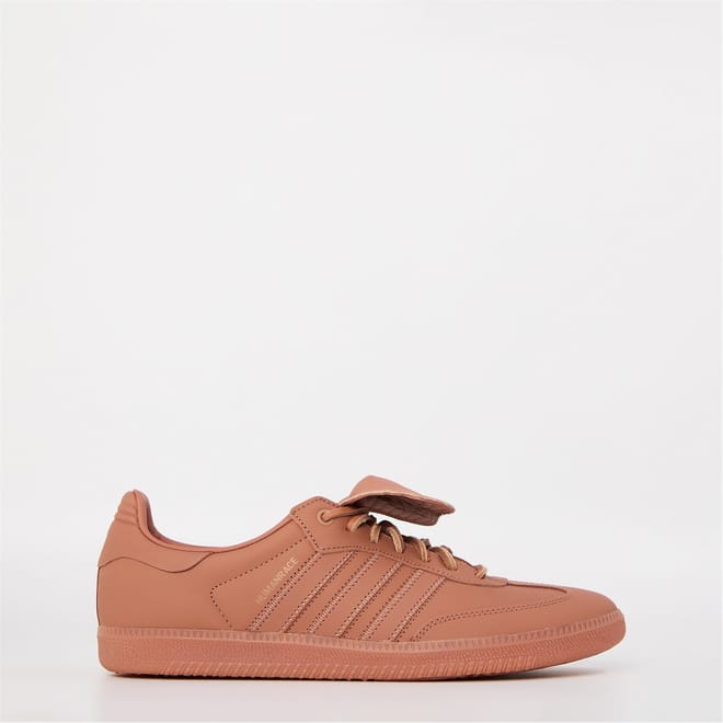 Samba Low Top Lace-Up Sneakers