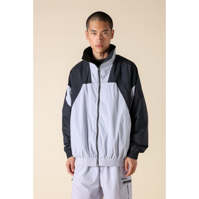 WR Light Windbreaker Jacket