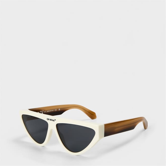 Gustav Cat Eye Full Rim Sunglasses