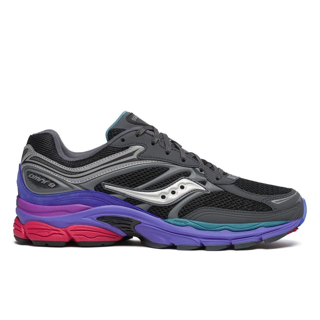 Pro Grid Lace-Up Trainers