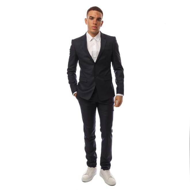 Suit