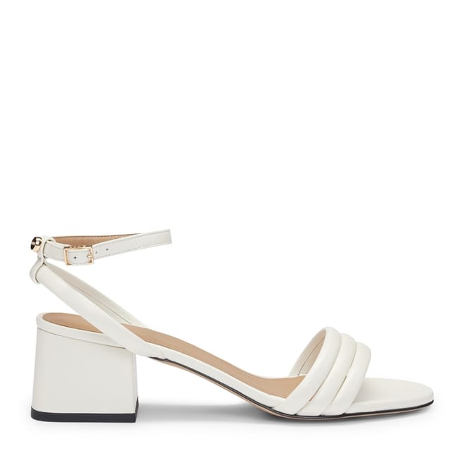 Melanie Sandal50 Na 10249900 0
