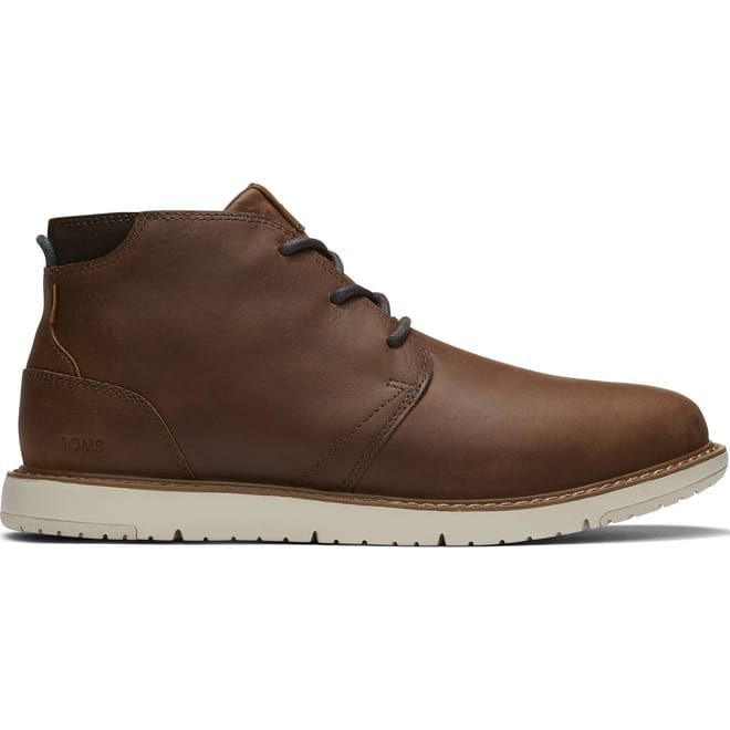 Round Toe Navi Chukka Boots
