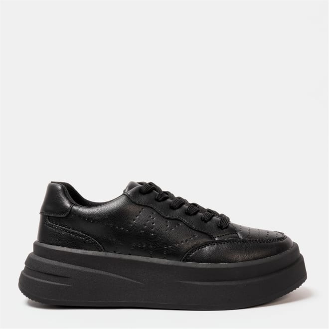 Ari Trainers