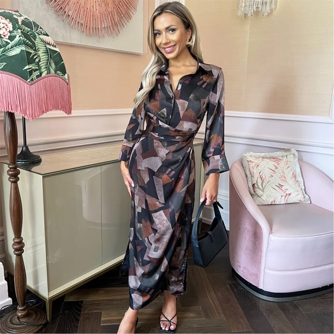 Abstract Print Three Quartersleeve Shirt Midi Dress