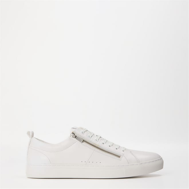 Futurism Low Top Sneakers with Zipper Closure