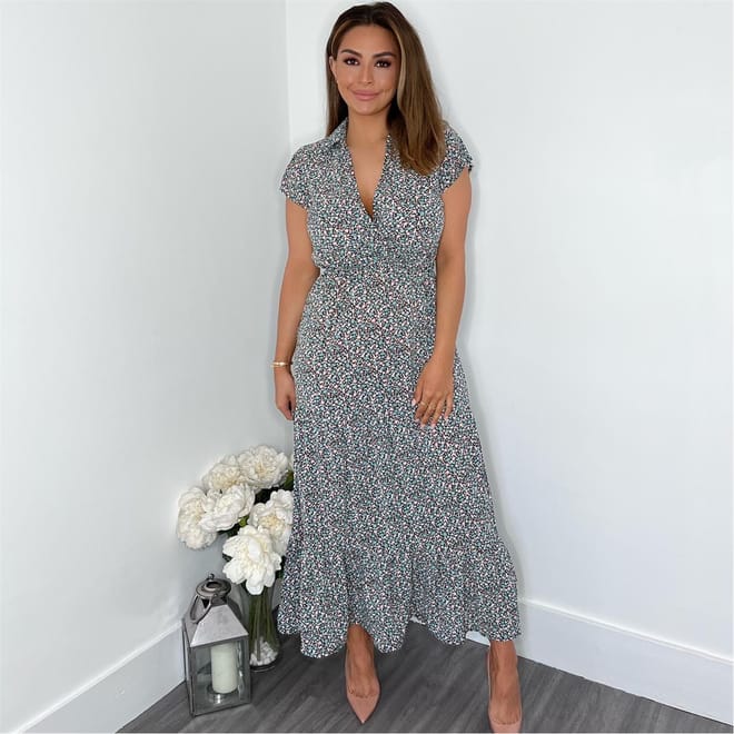 Floral Print Short Sleeved V Neck Midi Smock Dress