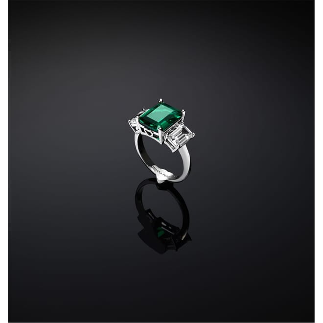 Emerald Band Ring