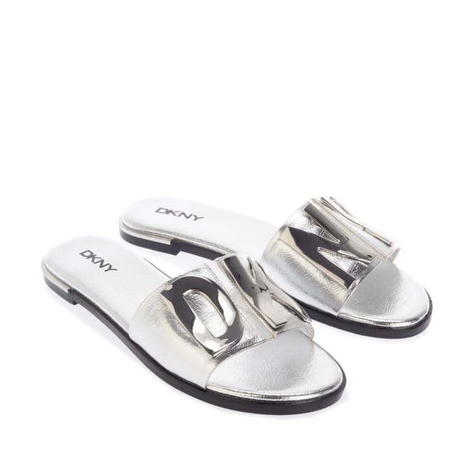 Waltz Flat Sandal