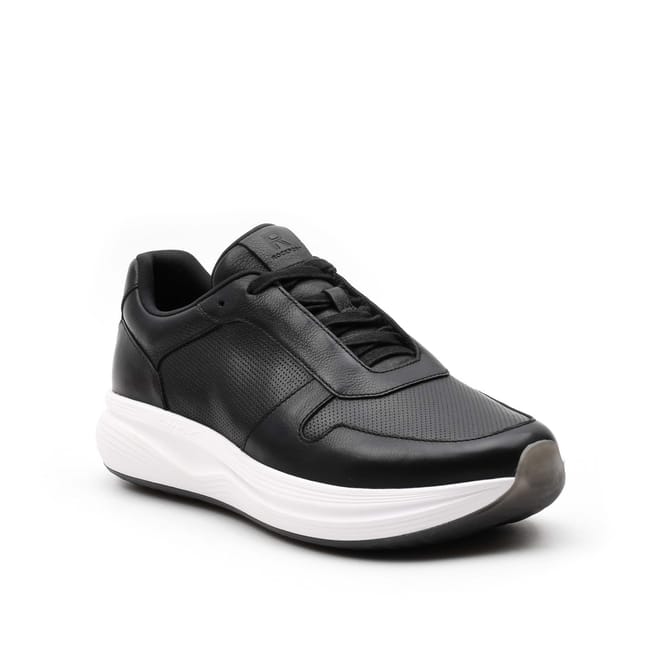 Dmx Lace-Up Sneakers