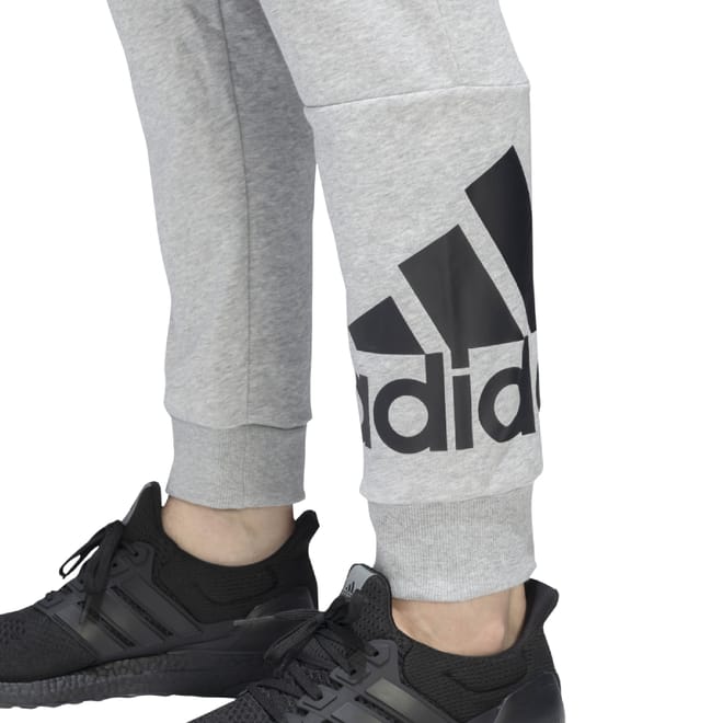 Essentials French Terry Tapereed Cuff Logo Joggers