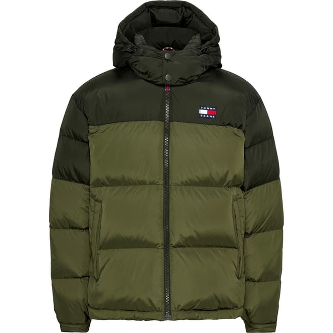 Alaska Hooded Short Puffer Jacket