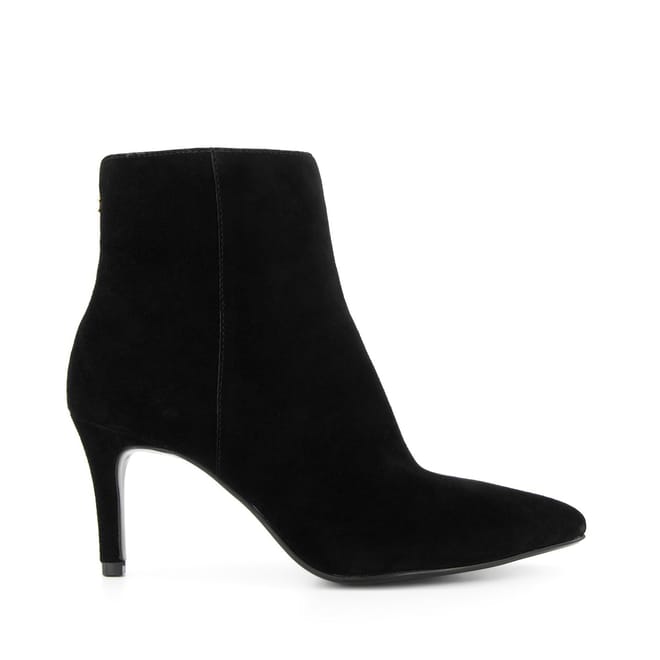 Obasessive Heeled Ankle Boots