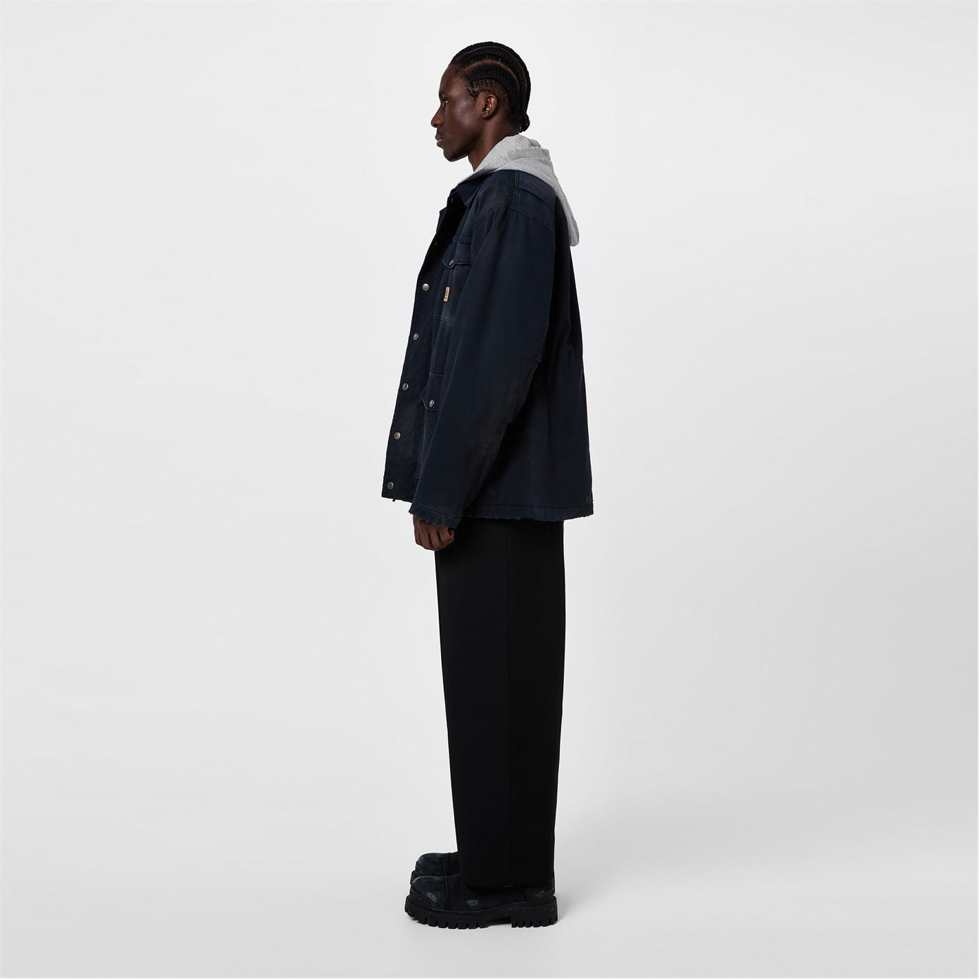【BALENCIAGA】DOUBLE B ワークウェア パーカ BALENCIAGA | Double B Workwear Parka | Men | Navy | Flannels