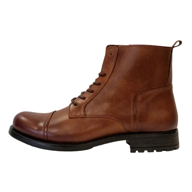 Noah Hiking Boots