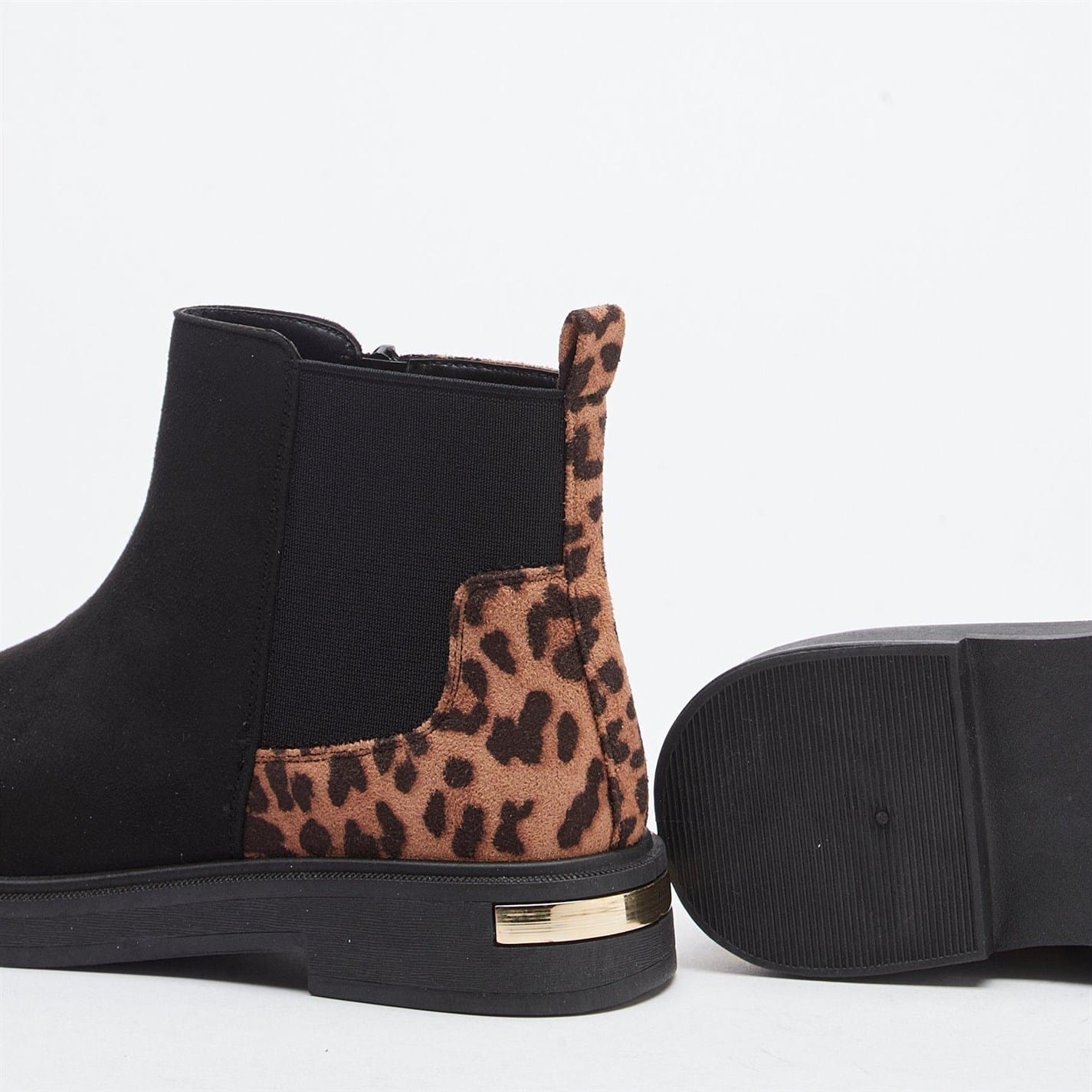 Black and leopard print chelsea boots online