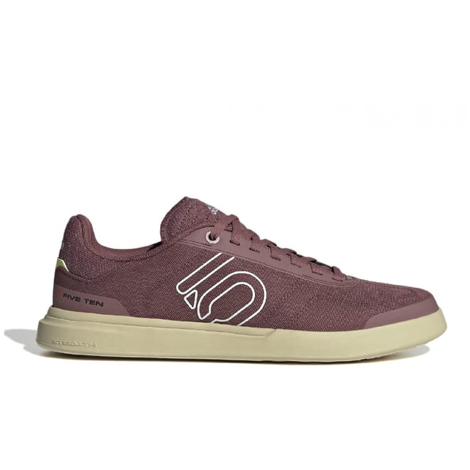 Low Top Sneakers