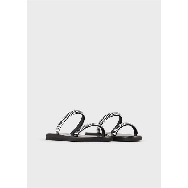 Cozy Nyem Sandals