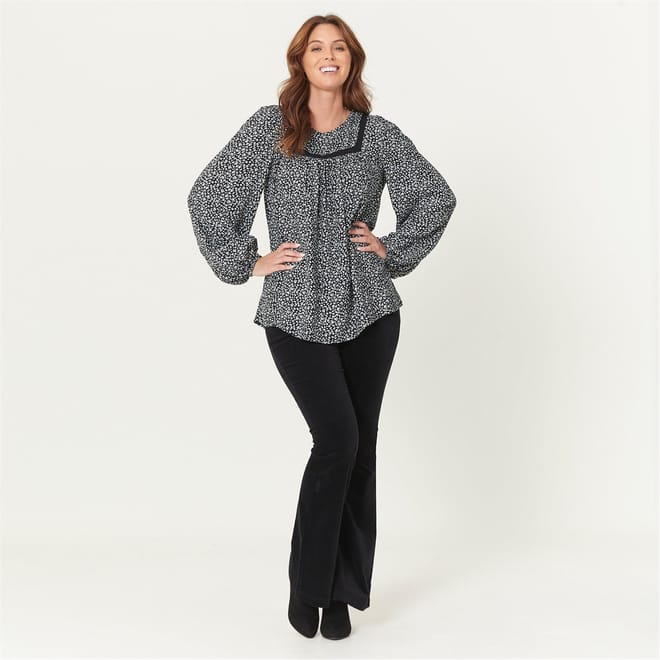 Yoke Neck Detail Floral Top