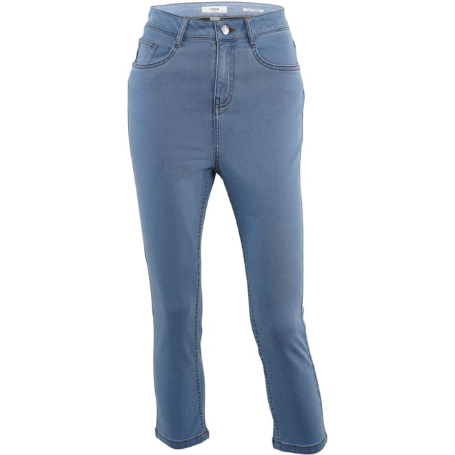Three Quarter Capri