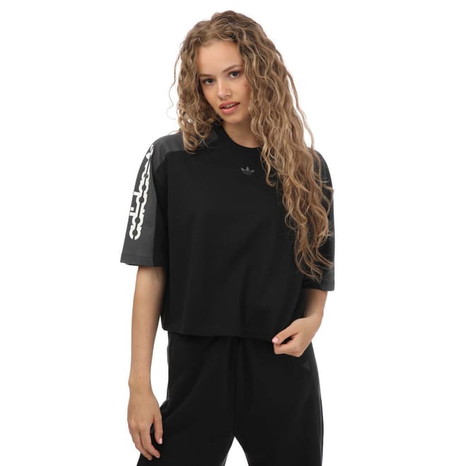 Blocked Graphic Crop T-Shirt