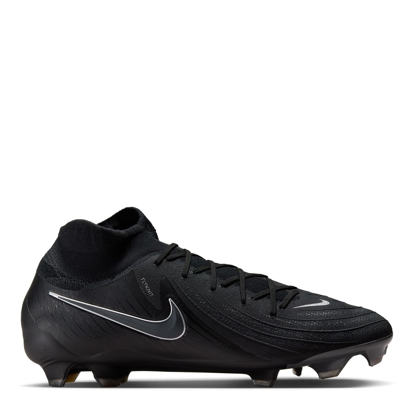 Plain black nike football boots deals