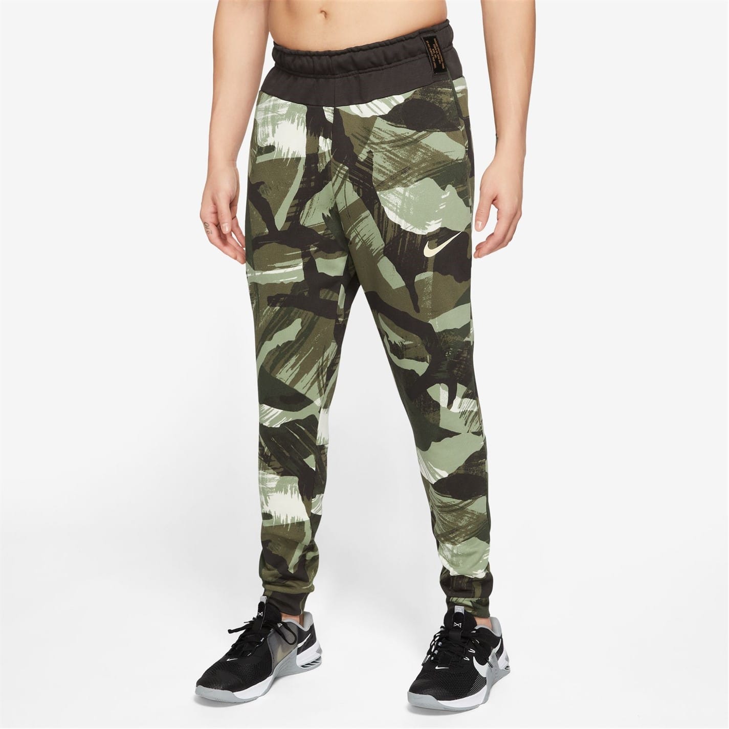 Green Nike Mens Dri Fit Camo Tapered Fitness Pants Get The Label